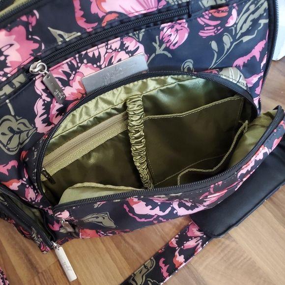 NWOT Jujube BFF Diaper Bag - Picture 7 of 8